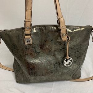 Michael Kors jet set Murrow big tote